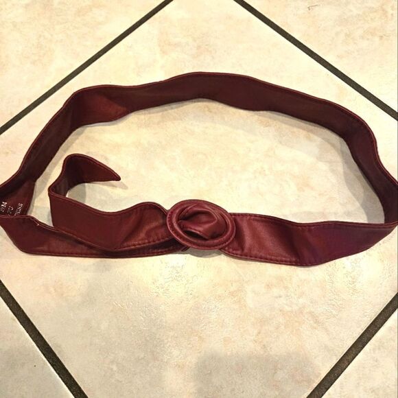 Aldo Faux Leather Red Vintage - Picture 1 of 4